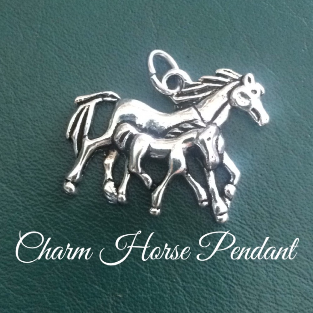 🆕3D Charm Horse Pendant ⭐️